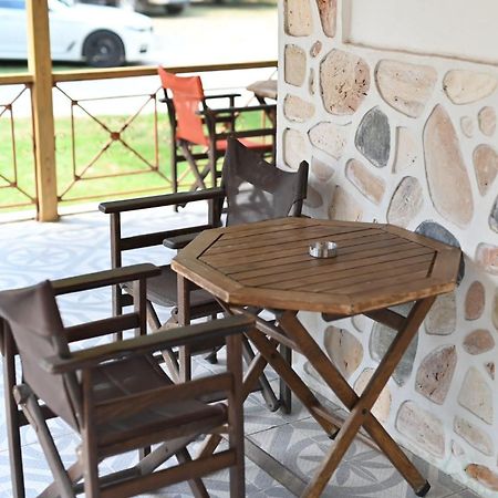 Guesthouse Agnandi Káto Loutrákion Zewnętrze zdjęcie