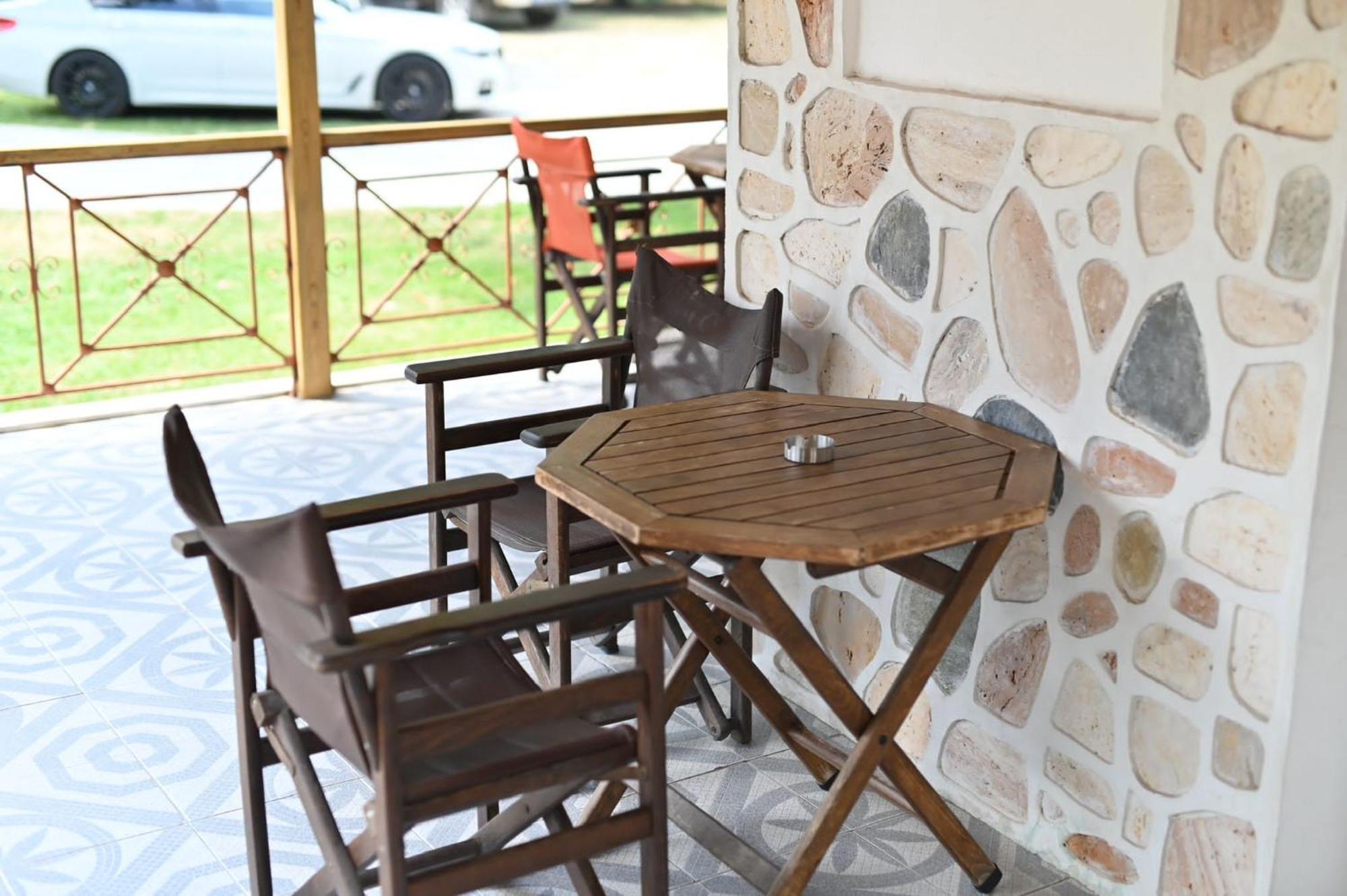 Guesthouse Agnandi Káto Loutrákion Zewnętrze zdjęcie