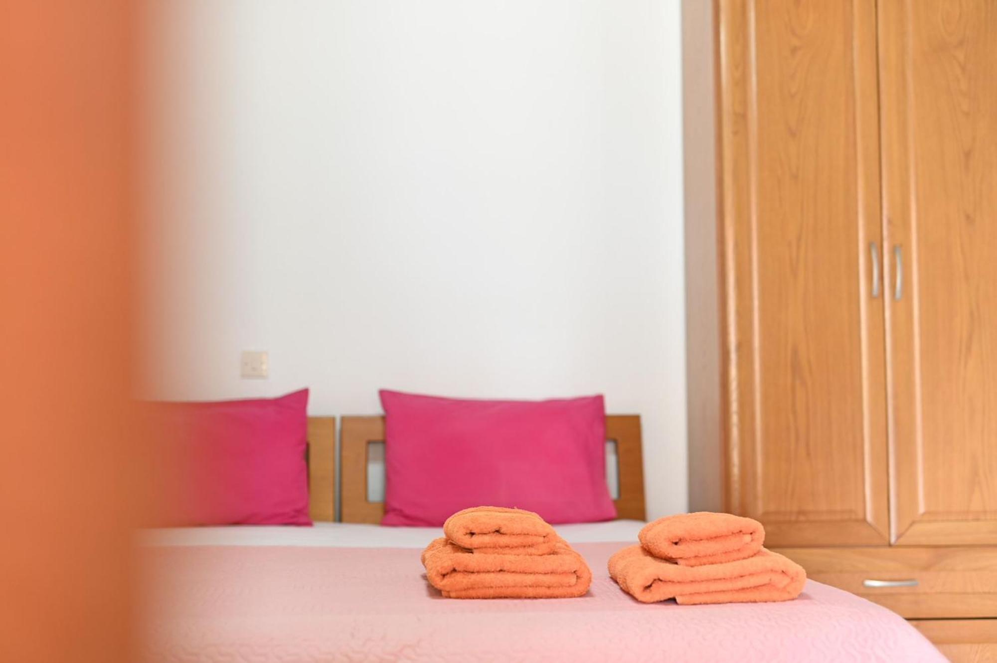 Guesthouse Agnandi Káto Loutrákion Zewnętrze zdjęcie
