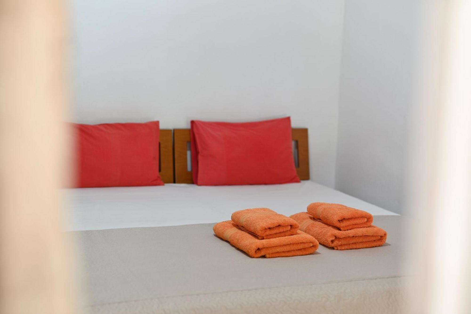 Guesthouse Agnandi Káto Loutrákion Zewnętrze zdjęcie