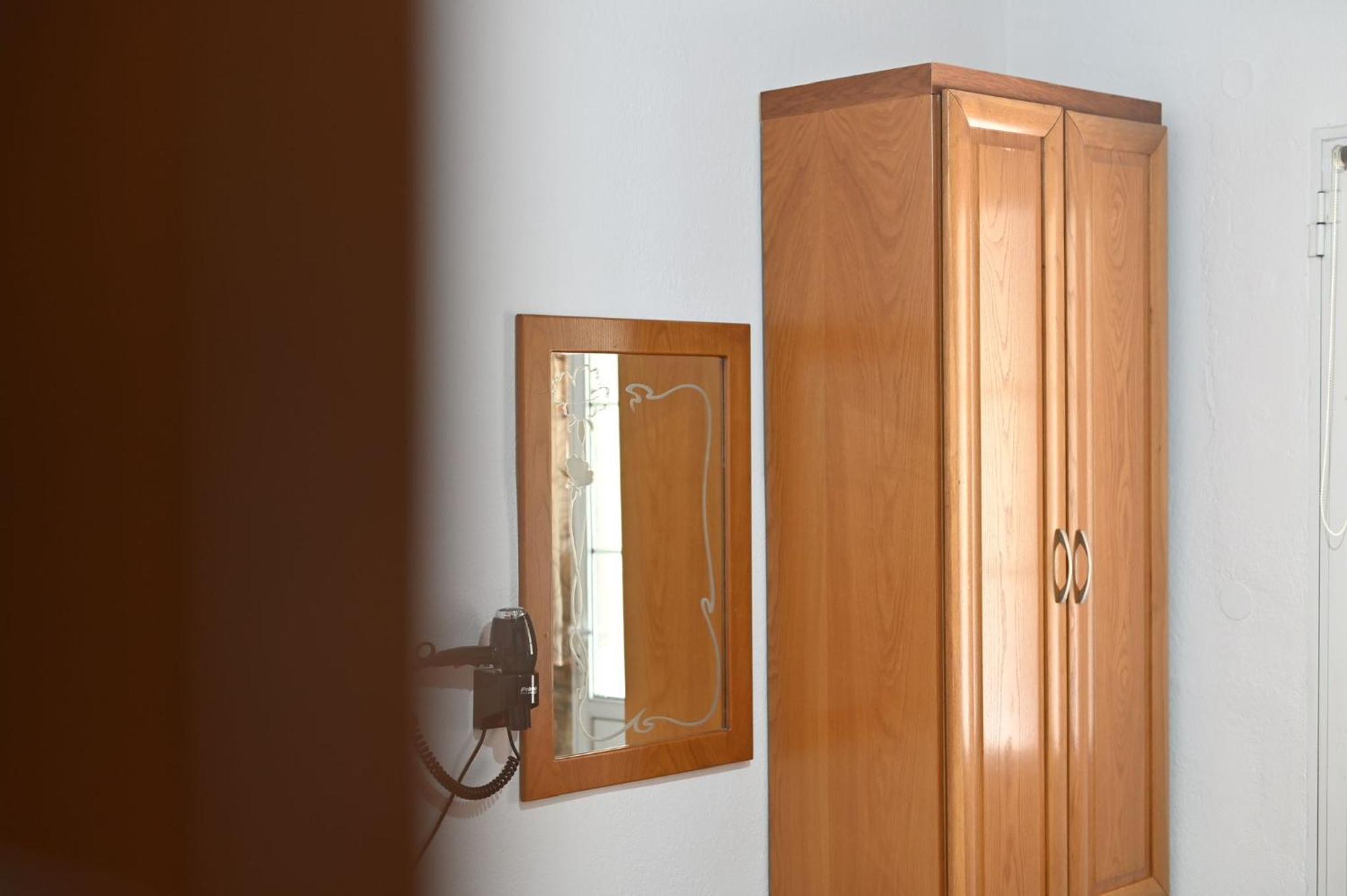 Guesthouse Agnandi Káto Loutrákion Zewnętrze zdjęcie