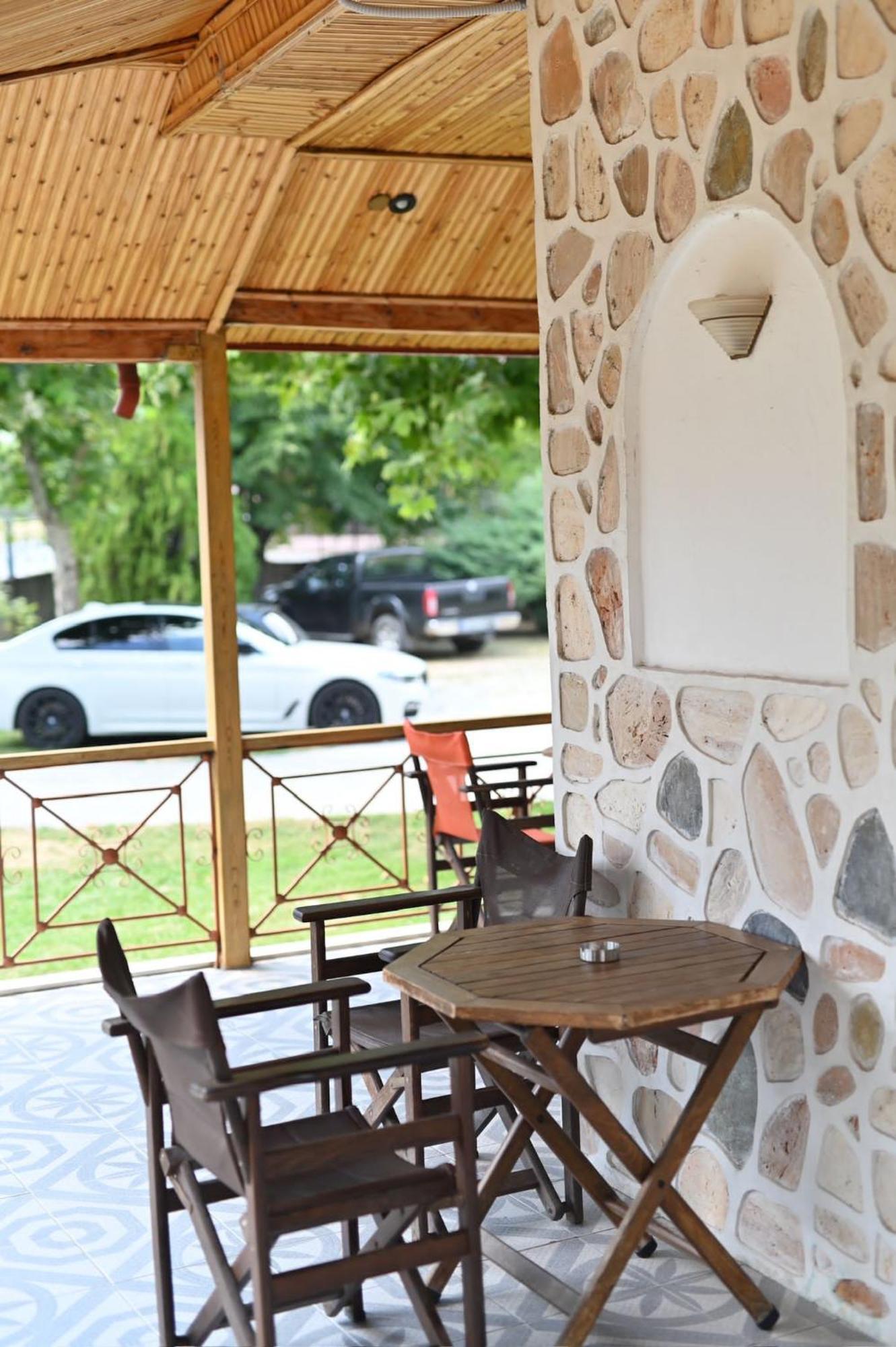 Guesthouse Agnandi Káto Loutrákion Zewnętrze zdjęcie