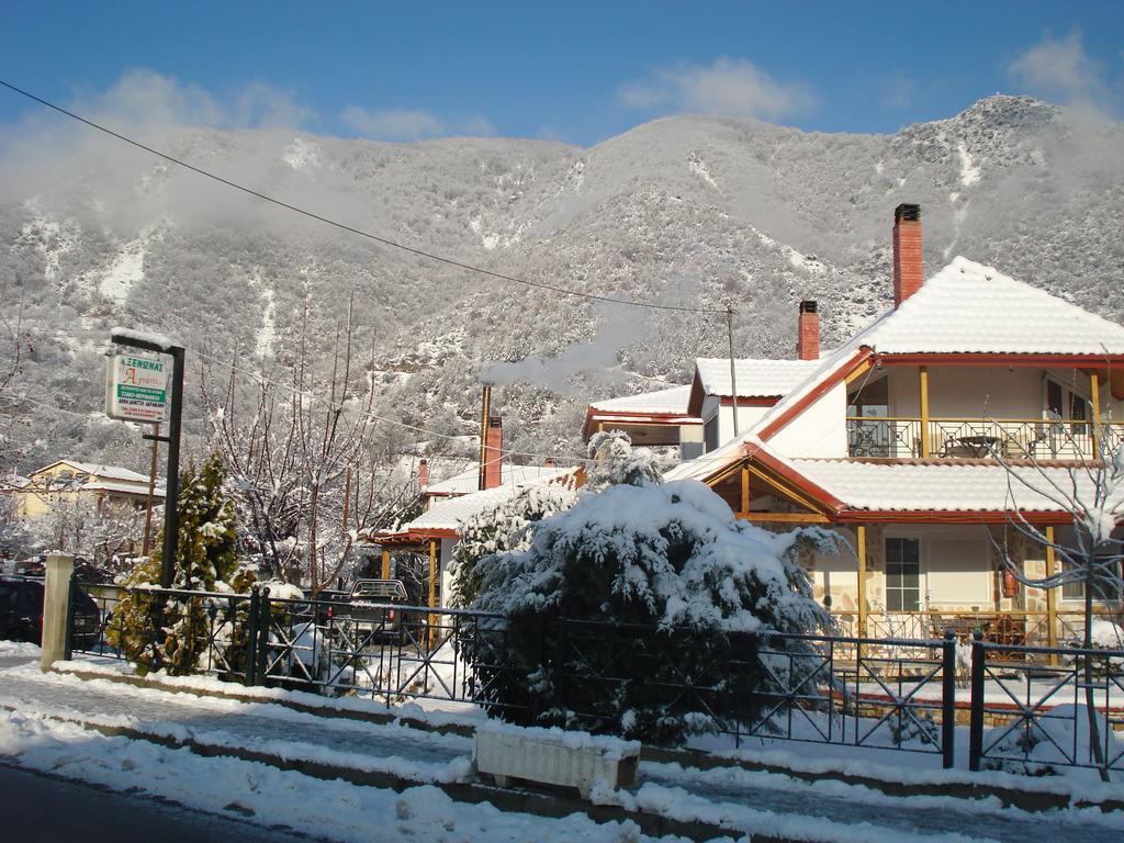 Guesthouse Agnandi Káto Loutrákion Zewnętrze zdjęcie